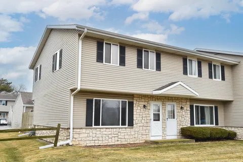 11528 WINDSOR CT