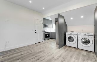 1512 Pennsylvania Newly Renovated Apartments