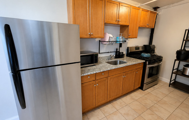 1 bed, 1 bath, $2,400, Unit 26