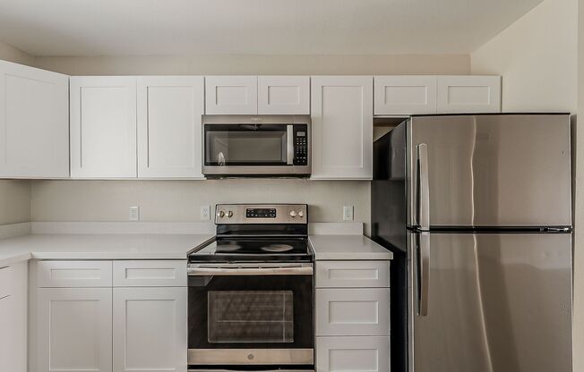 Central Phoenix Remodeled Townhome Oasis – 3 Bed, 2 Bath, Gated with Pool!