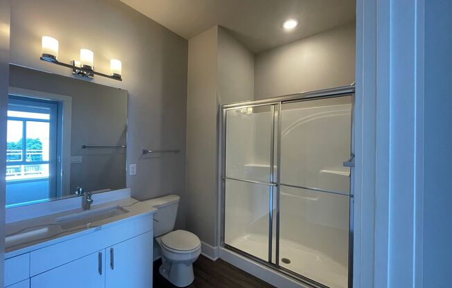 1 bed, 1 bath, 774 sqft, $1,695, Unit 604