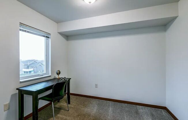 1 bed, 1 bath, 917 sqft, $1,325