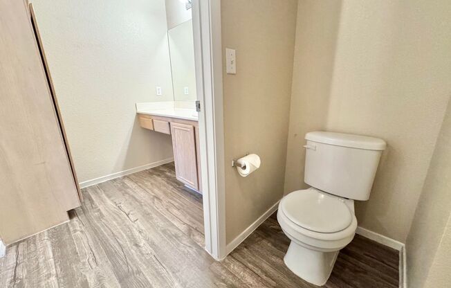 2 beds, 2 baths, $1,500, Unit # 2121
