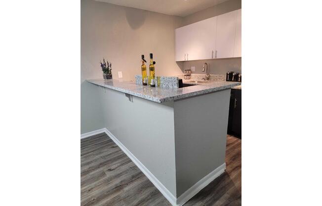 3 beds, 2 baths, 998 sqft, $1,310