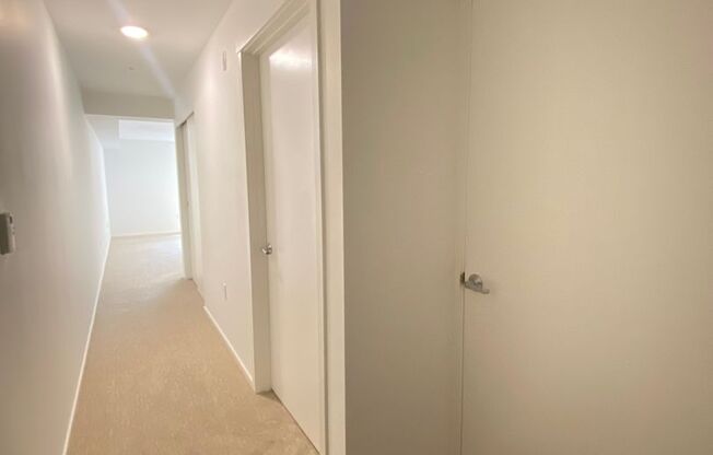 1 bed, 1 bath, 415 sqft, $2,150, Unit 2204-A