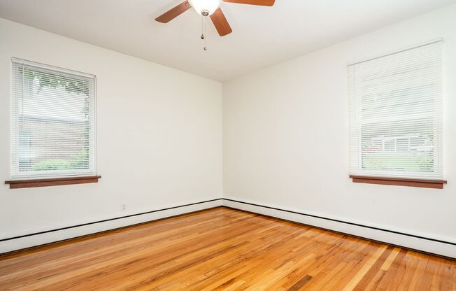 1 bed, 1 bath, 616 sqft, $1,275, Unit 2125-201