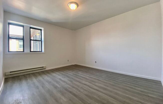 1 bed, 1 bath, $1,195, Unit 4F