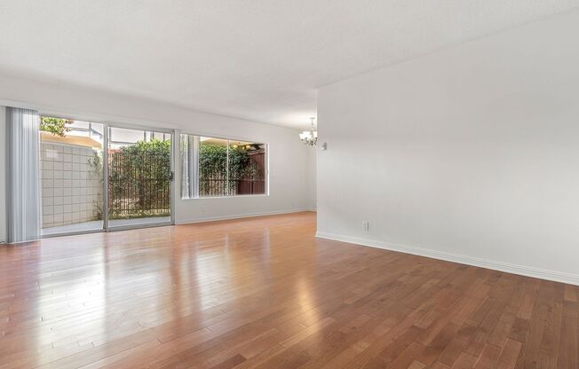 20th Street Luxury Investments LLC