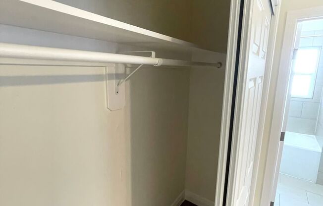 Studio, 1 bath, $1,299, Unit 209