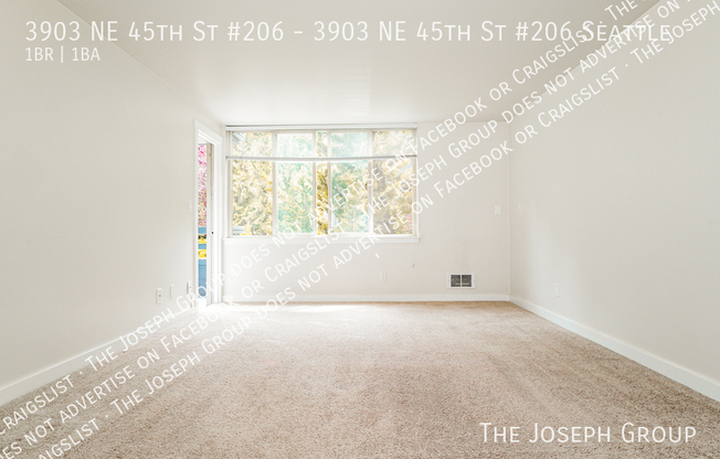 3903 NE 45 ST