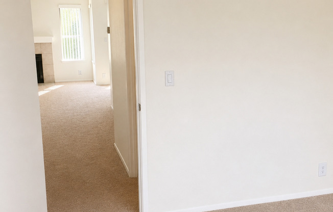 1 bed, 1 bath, 700 sqft, $1,400, Unit 1301