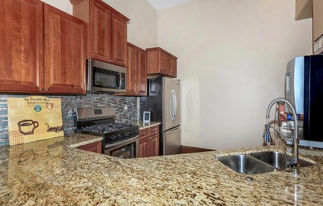 Granite Countertop Montecito Pointe Kitchen in Las Vegas, NV Apartment Homes