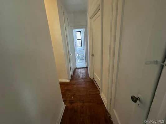 3 beds, 1 bath, 1,267 sqft, $3,400, Unit 2A