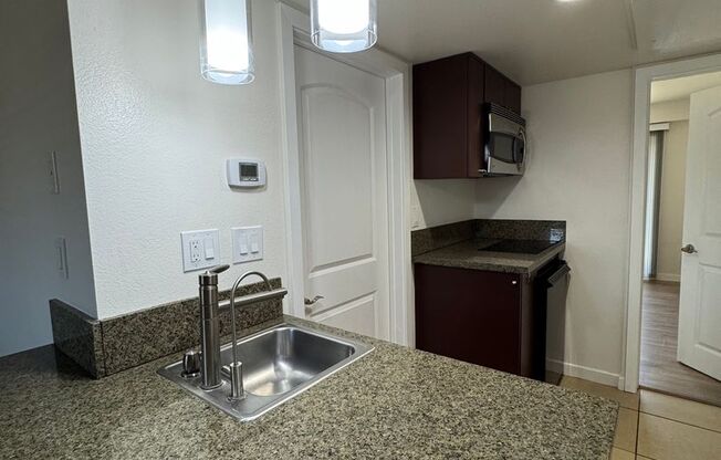 1 bed, 1 bath, $1,690, Unit # 414