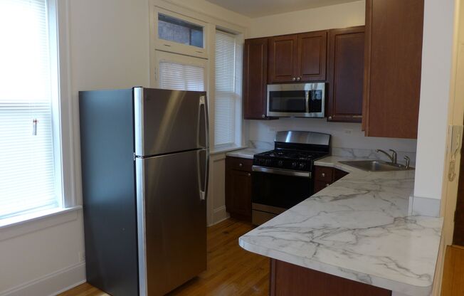 Studio, 1 bath, 551 sqft, $1,095, Unit 439-1