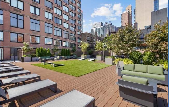 Studio, 1 bath, $3,800, Unit 22F