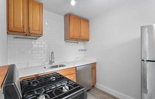 1 bed, 1 bath, 595 sqft, $1,995, Unit 404