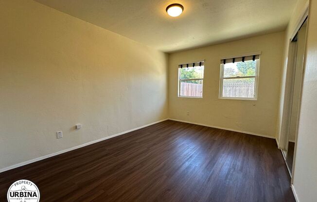 2 beds, 1 bath, $2,500