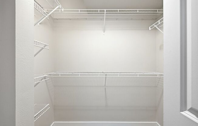 1 bed, 1 bath, 698 sqft, $2,095, Unit 105