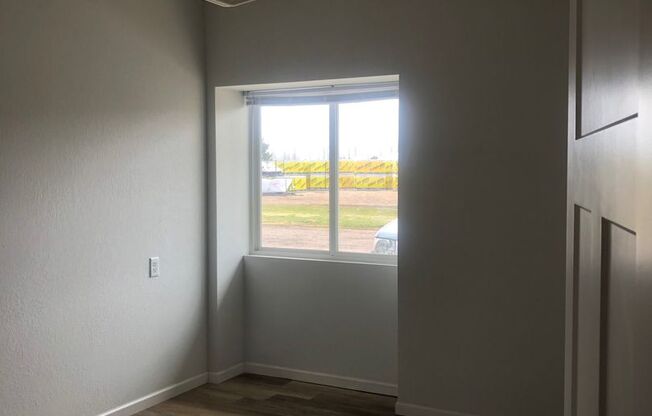 1 bed, 1 bath, 525 sqft, $550, Unit Unit #6