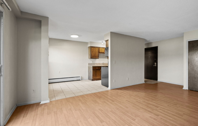 1 bed, 1 bath, 719 sqft, $1,200, Unit 305