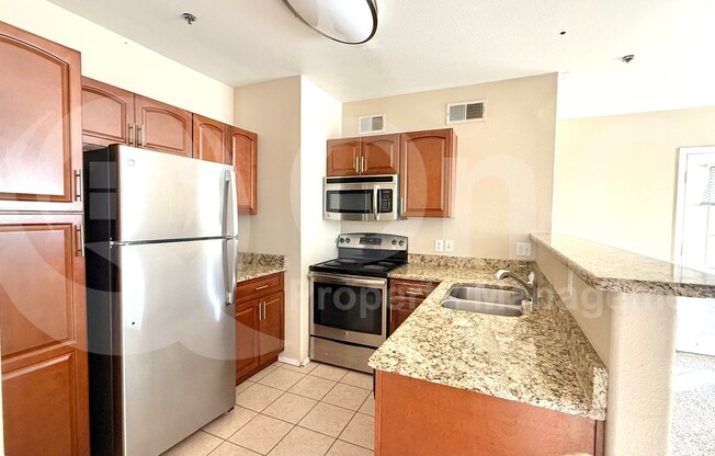 2 beds, 2 baths, 1,083 sqft, $1,595, Unit 2042