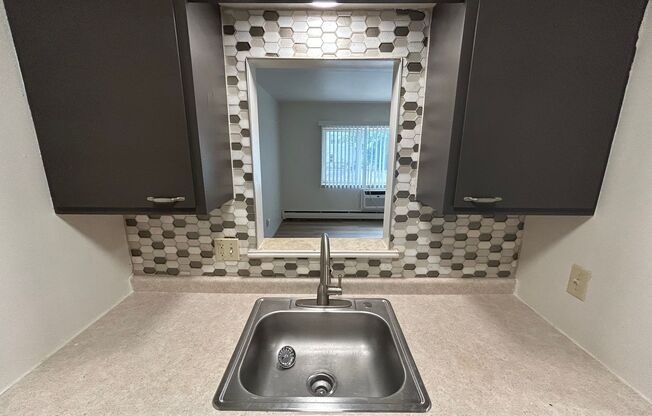 1 bed, 1 bath, $995, Unit 234