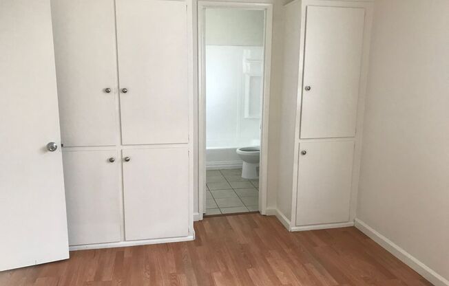 1 bed, 1 bath, $2,025, Unit 2116 E