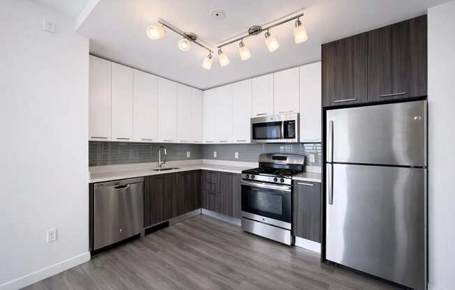 1524 SHEEPSHEAD BAY RD