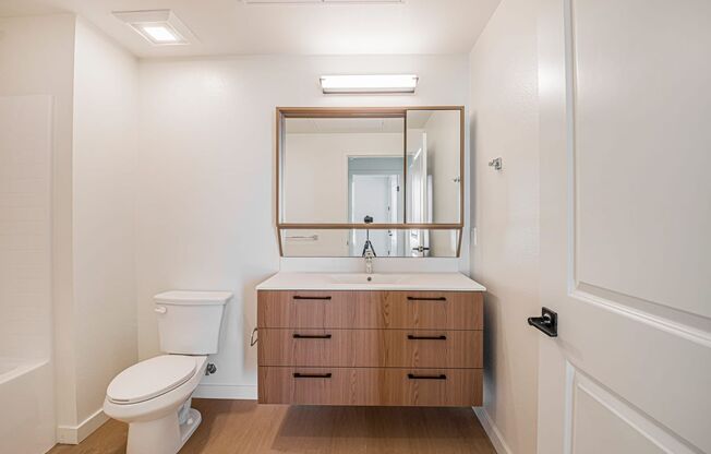 1 bed, 1 bath, 611 sqft, $2,595, Unit 203