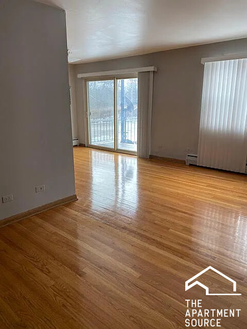 1653 OAKWOOD AVE