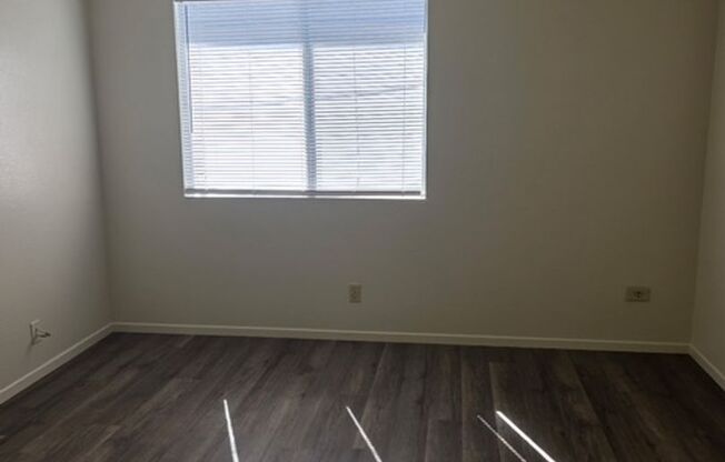 Ming Ave - 5901 #01-06    RB  323