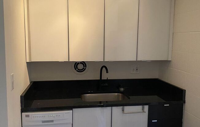 1 bed, 1 bath, 510 sqft, $999, Unit 3619-016