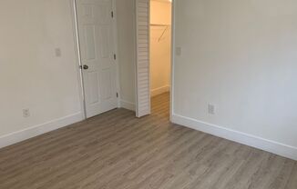 2 beds, 2 baths, $2,300, Unit 4121 Stirling rd #401