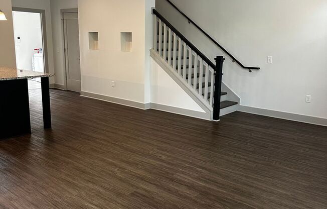 2 beds, 2.5 baths, 1,620 sqft, $3,000