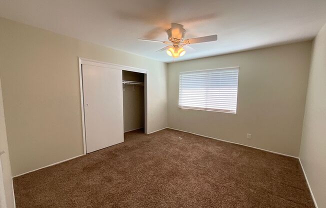 2 beds, 1 bath, 900 sqft, $2,295