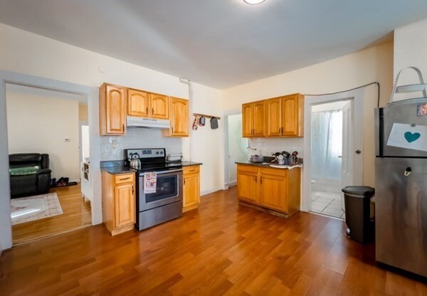 18 EGLESTON
