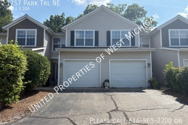 1757 PARK TRL NE