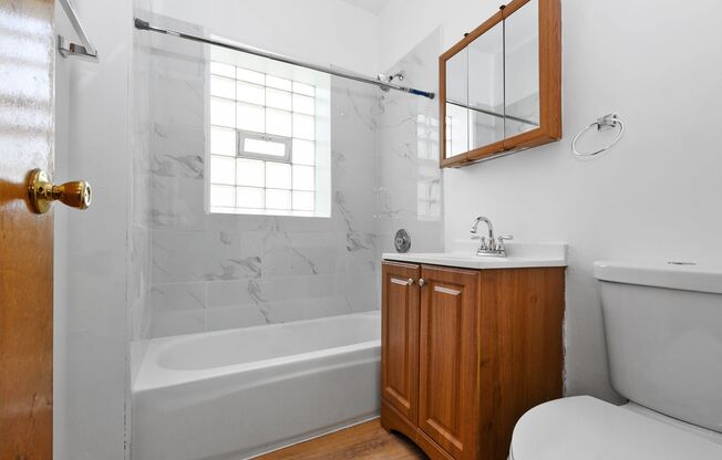 3108-10 W 63rd