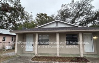 1207 E 108 AVE