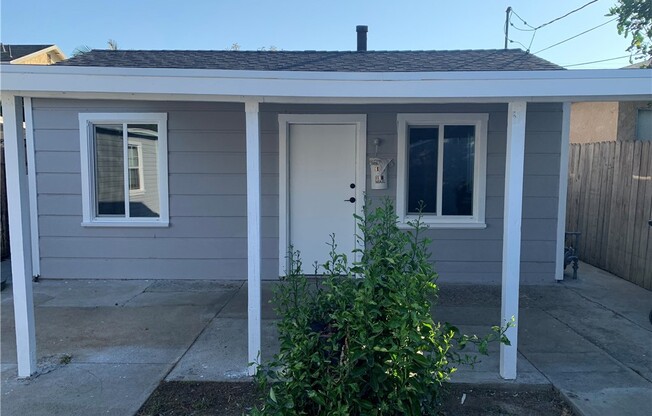 6113 GREENWOOD AVE