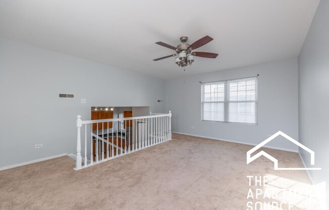 2320 W ADAMS ST