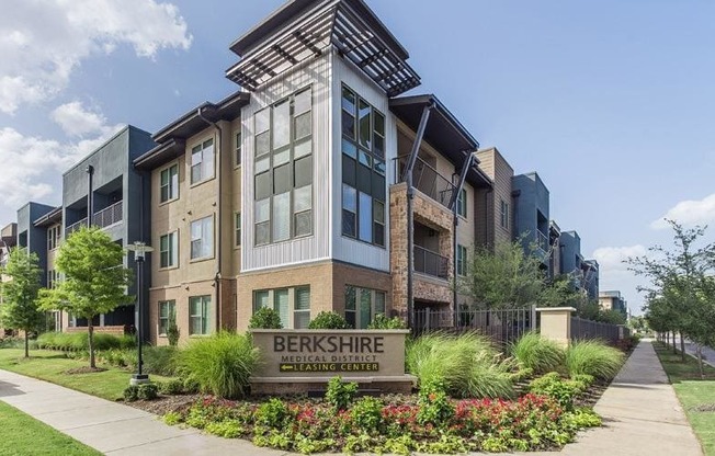 Exquisite Exterior at Berkshire Medical District, Dallas