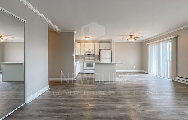 Poplar Apartments