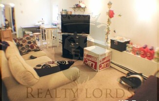 24 SAINT CYPRIANS PL