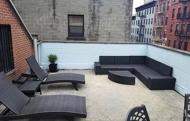 133 LUDLOW ST
