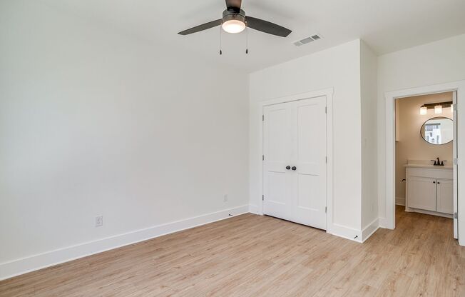 Benbrook 2320