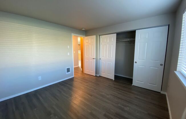 2 beds, 1 bath, 900 sqft, $1,495, Unit #4