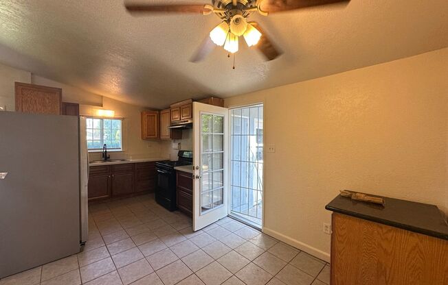 3 Bedroom Home In Sacramento