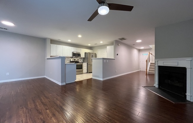 11146 SAINTSBURY PL